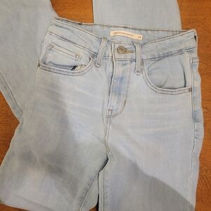 Levi's 725 High Rise Bootcut Jeans - Light Blue Wash | Size 24